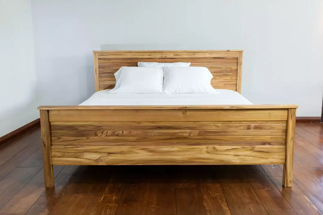 Masaya & Co. Coyotepe Bed 2 Masaya & Co. Coyotepe Bed