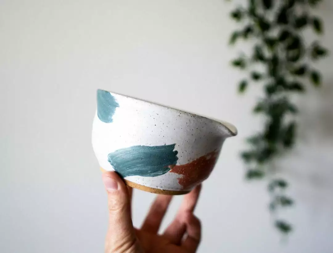 Moonshine Design Kitchen + Dining Matcha Stoneware Bowl 5 Moonshine Design Kitchen + Dining Matcha Stoneware Bowl