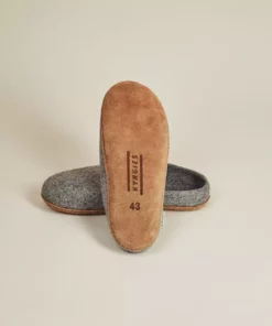 Kyrgies Men's Natural Sole Low Back Wool Slippers - Gray