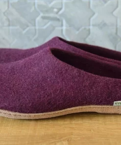 Kyrgies Men's Molded Sole Low Back Wool Slippers - Plum Best Sellers