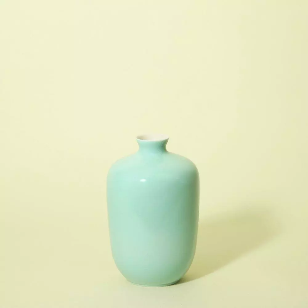 Middle Kingdom BIPOC Owned Glossy Small Plum Porcelain Vase 4 Middle Kingdom BIPOC Owned Glossy Small Plum Porcelain Vase