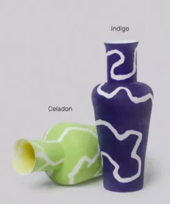 Middle Kingdom Memphis Large Lover Porcelain Vase