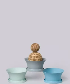 Middle Kingdom Planters + Vases Porcelain Bulb Pan