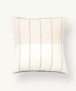 Minna Home Goods Anni Wool Throw Pillow