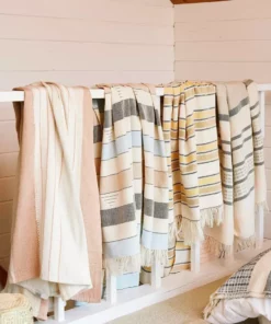 Minna Handcrafted Arturo Throw Blanket