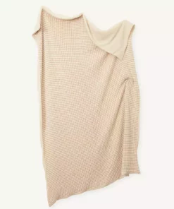 Minna Handcrafted Basket Alpaca Throw Blanket - Camel