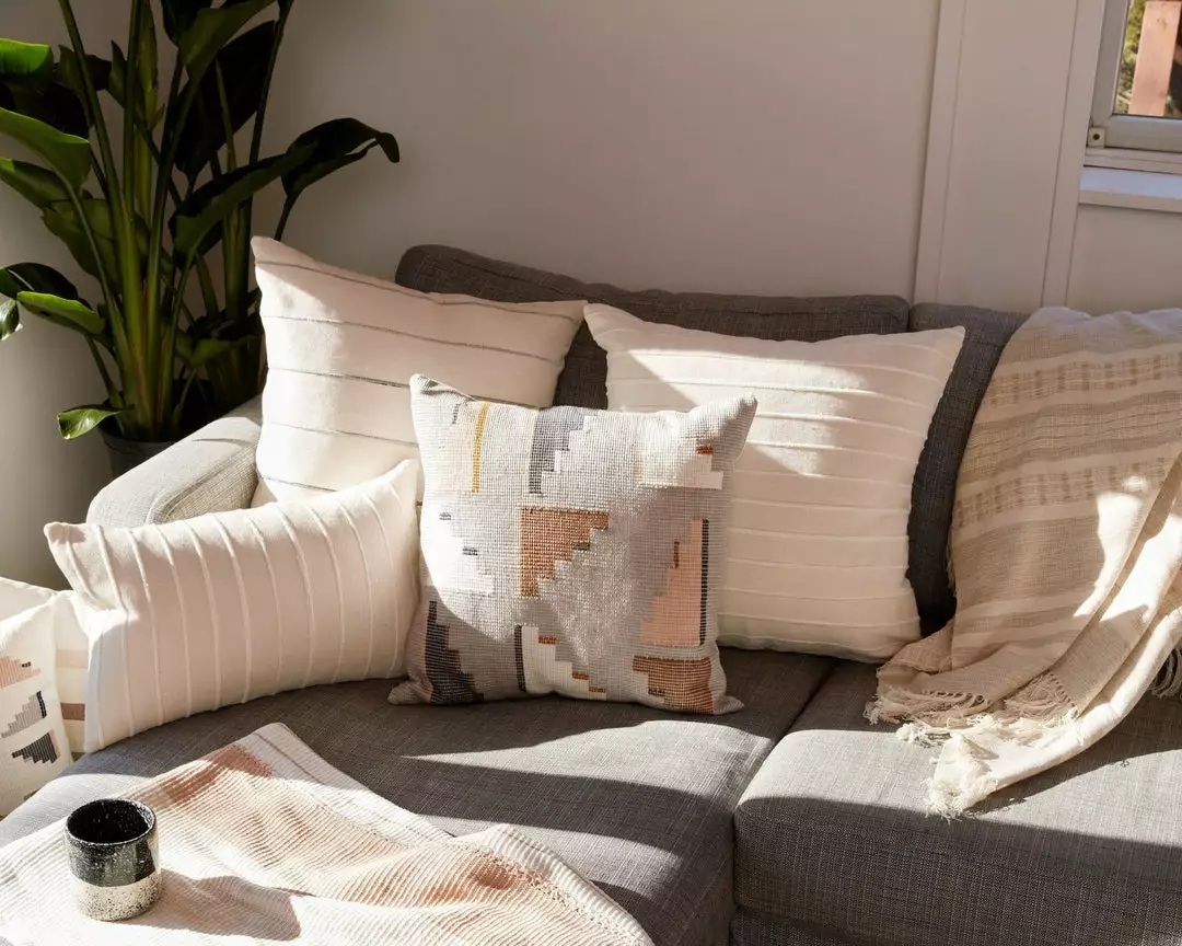 Minna Marta Throw Blanket - Cream 6 Minna Marta Throw Blanket - Cream