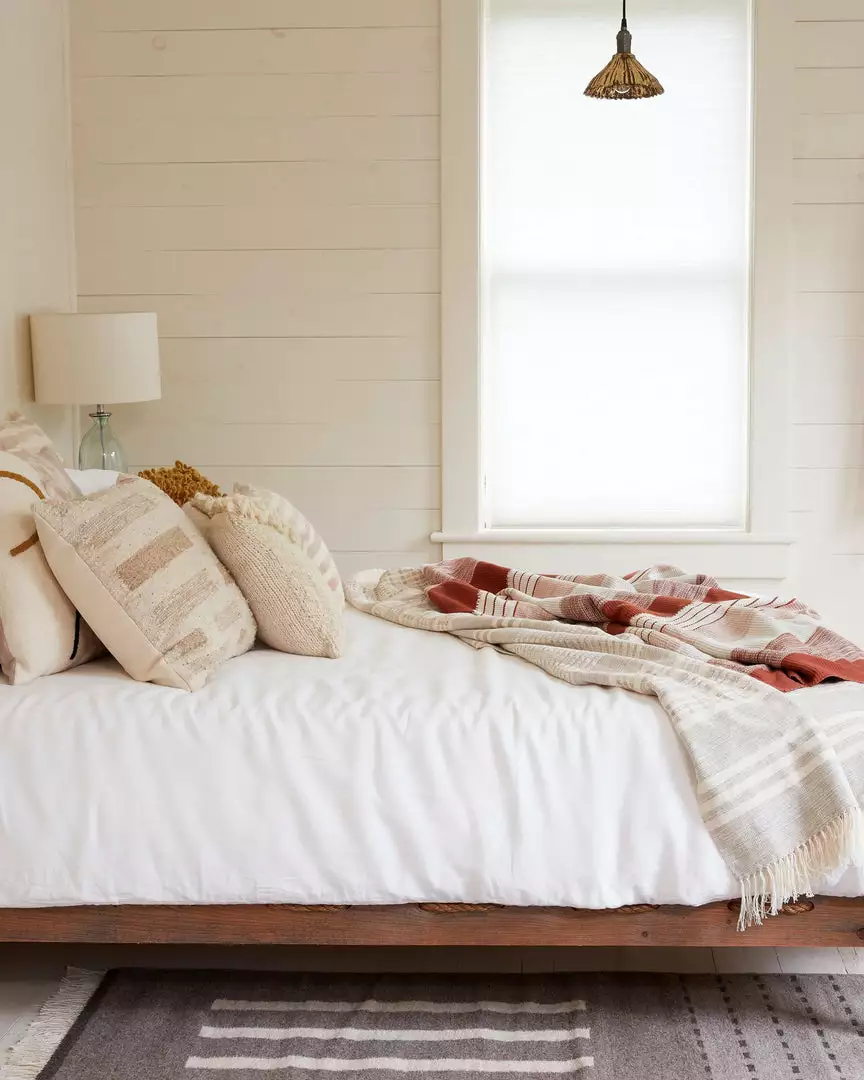 Minna Marta Throw Blanket - Cream 7 Minna Marta Throw Blanket - Cream