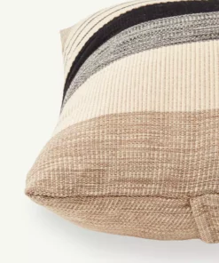 Minna Home Goods Pantelho Large Throw Pillow 22 Minna Home Goods Pantelho Large Throw Pillow