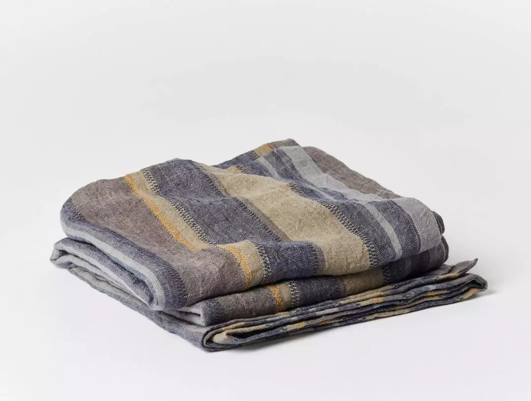 Coyuchi Home Goods Mojave Linen Blanket - Indigo 2 Coyuchi Home Goods Mojave Linen Blanket - Indigo