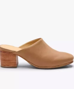 Nisolo Shoes All-Day Heeled Mule - Almond