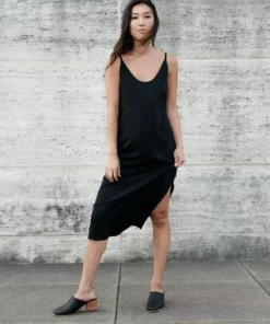 Nisolo All-Day Heeled Mule - Black