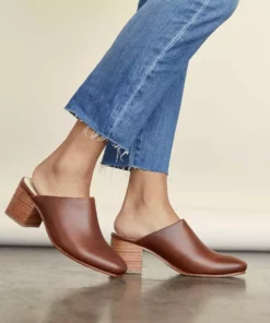 Nisolo Special Occasion All-Day Heeled Mule - Brandy