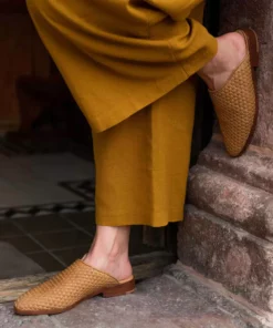 Nisolo Shoes Ama Woven Mule - Almond