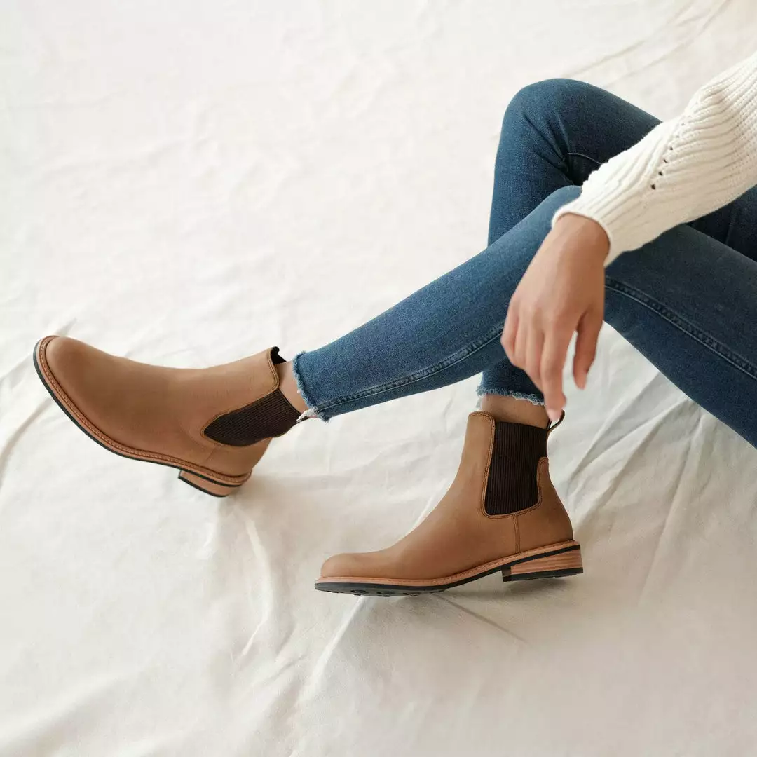 Nisolo Carmen Chelsea Boot - Almond Shoes 3 Nisolo Carmen Chelsea Boot - Almond Shoes