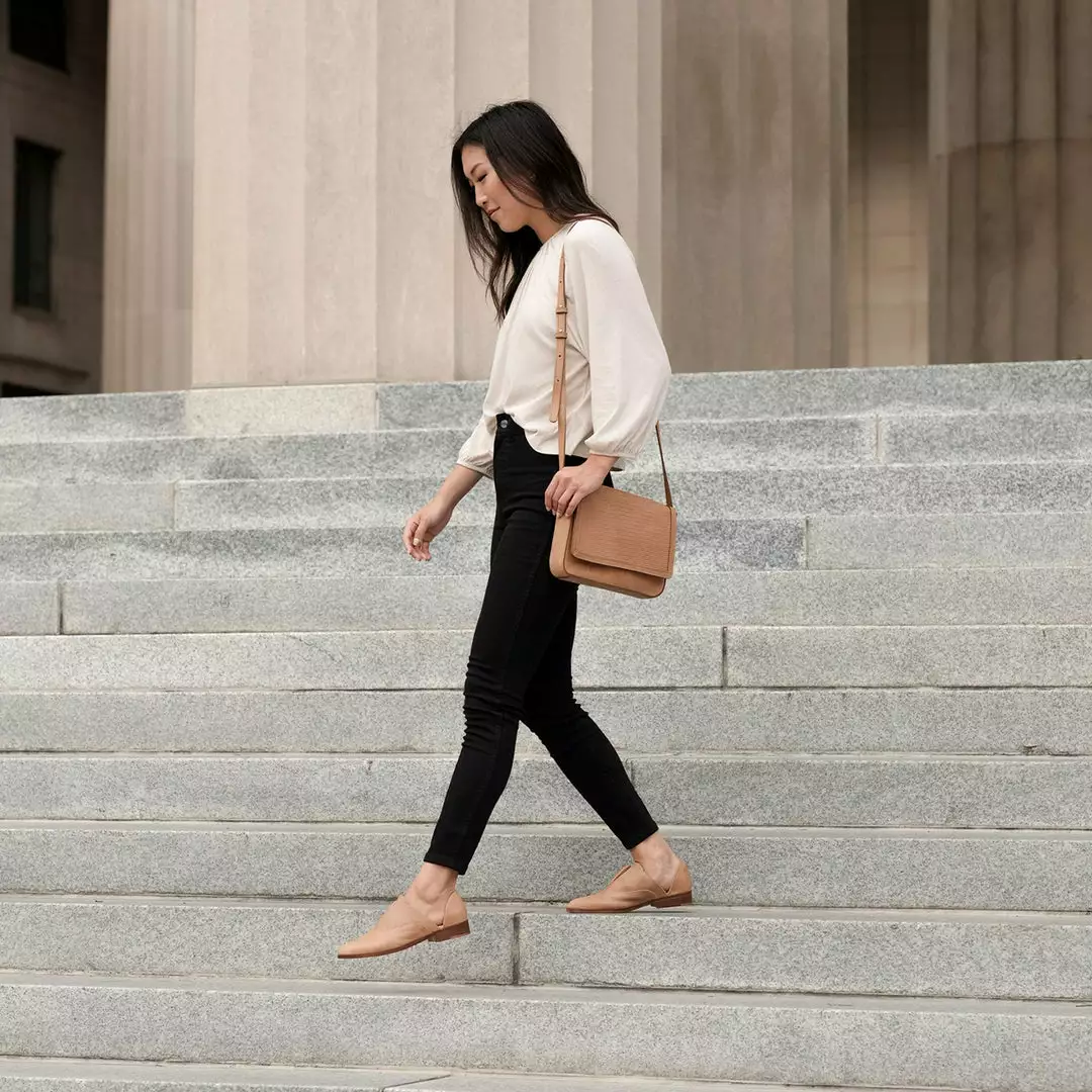 Nisolo Accessories Clara Crossbody Purse 11 Nisolo Accessories Clara Crossbody Purse