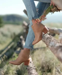 Nisolo Shoes Dari Boot - Almond