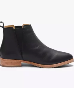 Nisolo Best Sellers Everyday Chelsea Boot - Black 18 Nisolo Best Sellers Everyday Chelsea Boot - Black