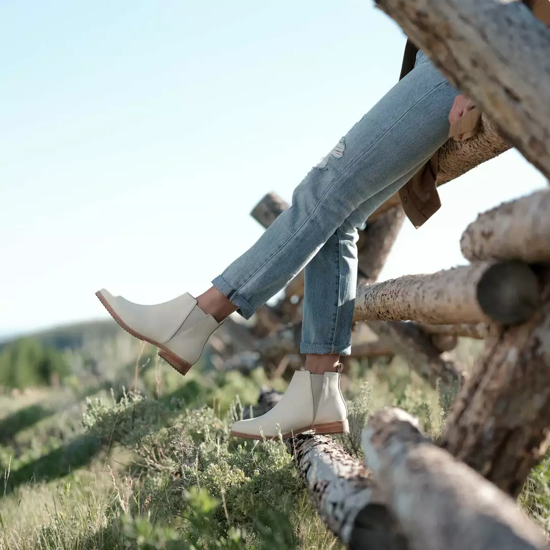 Nisolo Special Occasion Everyday Chelsea Boot - Bone 3 Nisolo Special Occasion Everyday Chelsea Boot - Bone