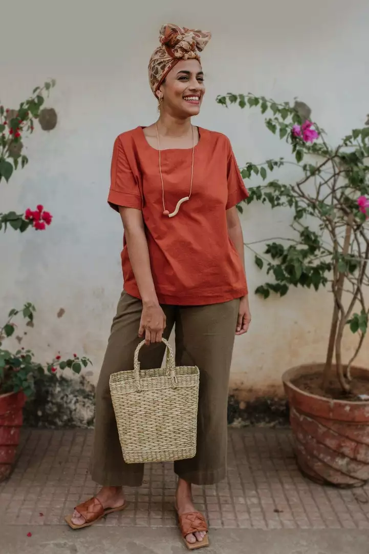 No Nasties Best Sellers Lora Drop Shoulder Tee 2 No Nasties Best Sellers Lora Drop Shoulder Tee