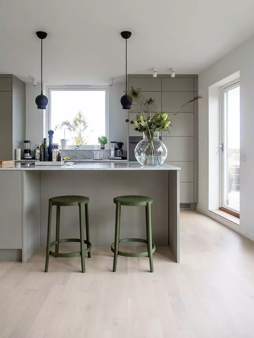 Emeco On & On Recycled Barstool 2 Emeco On & On Recycled Barstool