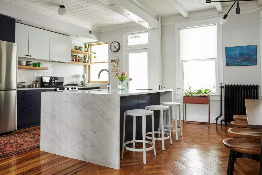 Emeco On & On Recycled Barstool 4 Emeco On & On Recycled Barstool