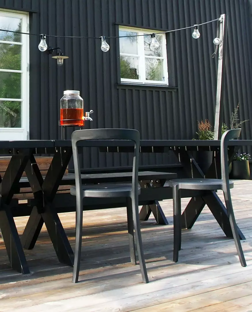 Emeco On & On Recycled Stacking Chair Furniture 16 Emeco On & On Recycled Stacking Chair Furniture