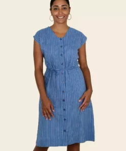 Passion Lilie Cara Button-Up Dress Clothing