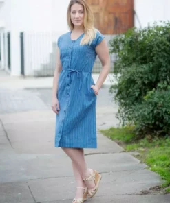 Passion Lilie Cara Button-Up Dress Clothing