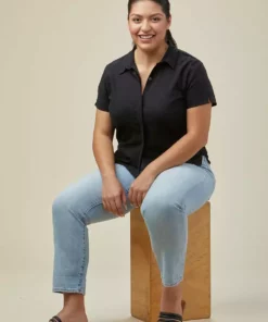 Poplinen Becky Linen Short Sleeve Button Down - Black