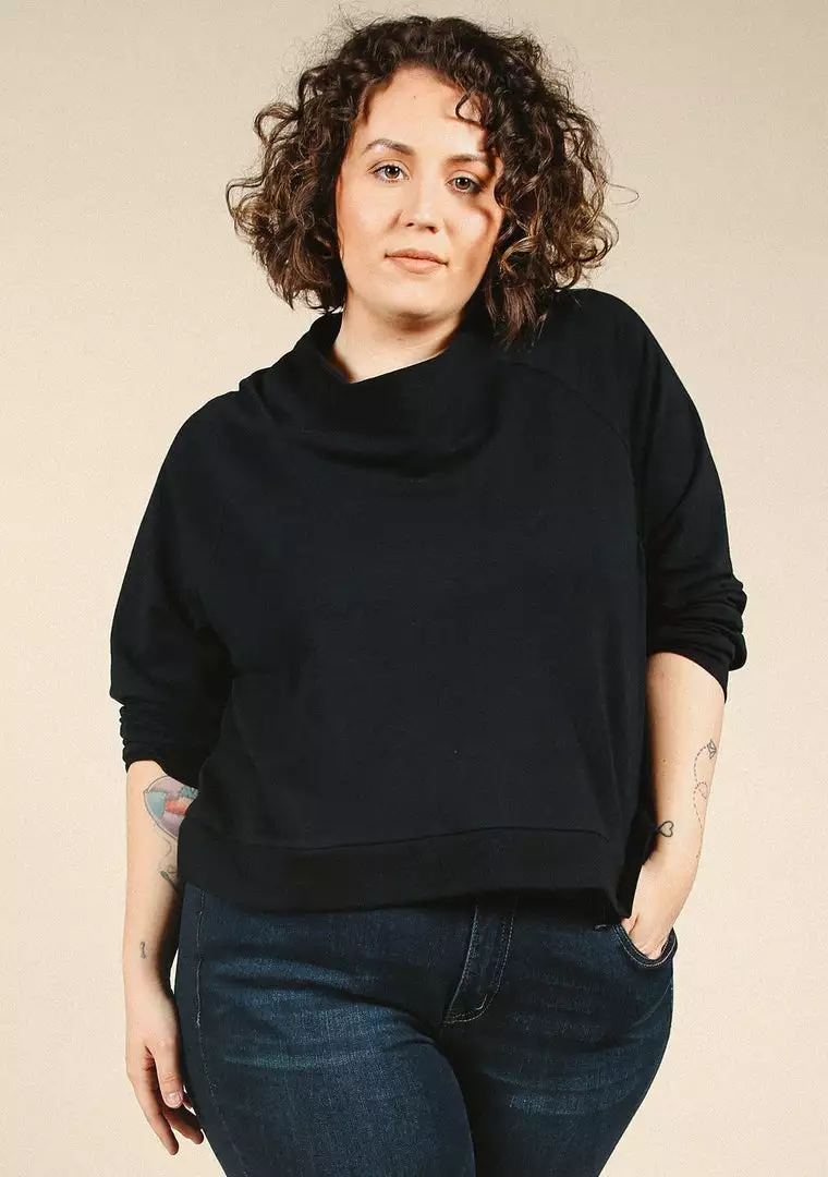 Poplinen Wilder Mock Neck Sweatshirt - Black 3 Poplinen Wilder Mock Neck Sweatshirt - Black