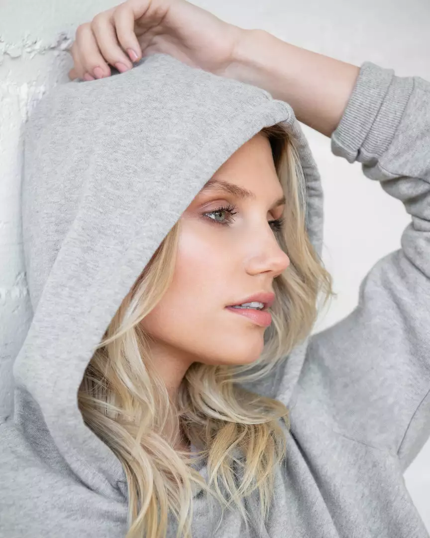 WVN Warm Up Hoodie Pajamas + Loungewear 9 WVN Warm Up Hoodie Pajamas + Loungewear