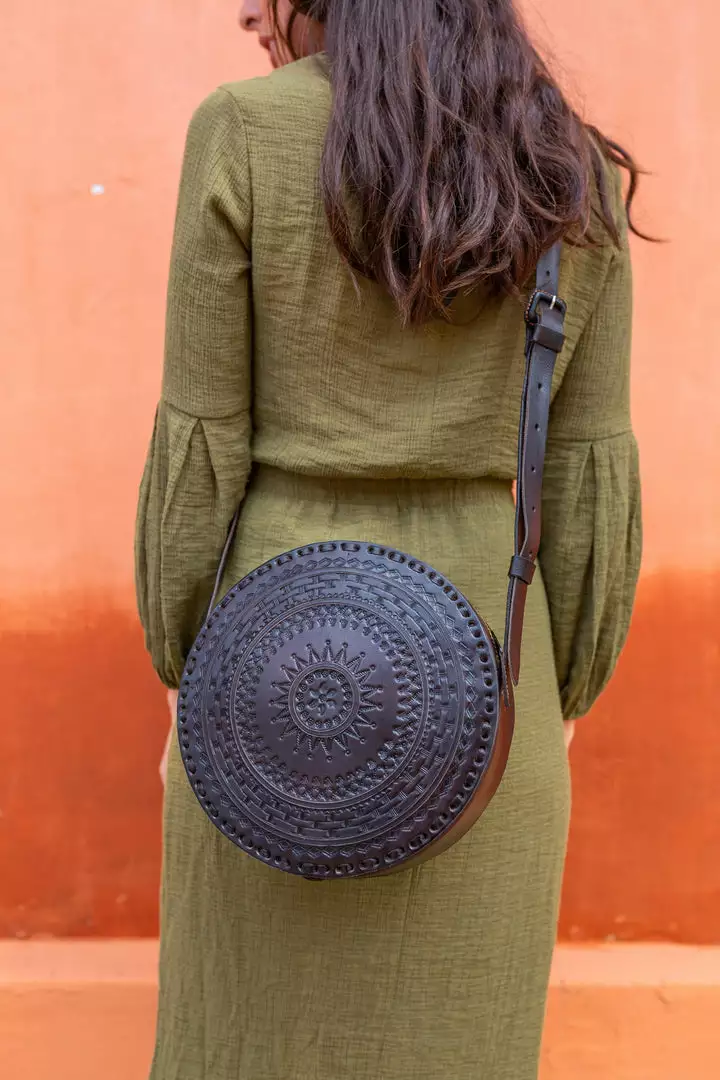 Purse & Clutch Embossed Circle Crossbody - Charcoal Accessories 1 Purse & Clutch Embossed Circle Crossbody - Charcoal Accessories