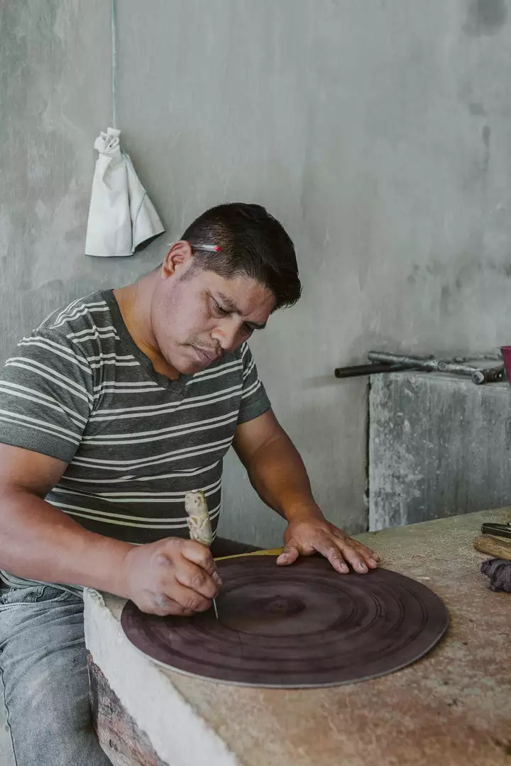 Purse & Clutch Embossed Circle Shoulder Bag - Charcoal Accessories 8 Purse & Clutch Embossed Circle Shoulder Bag - Charcoal Accessories