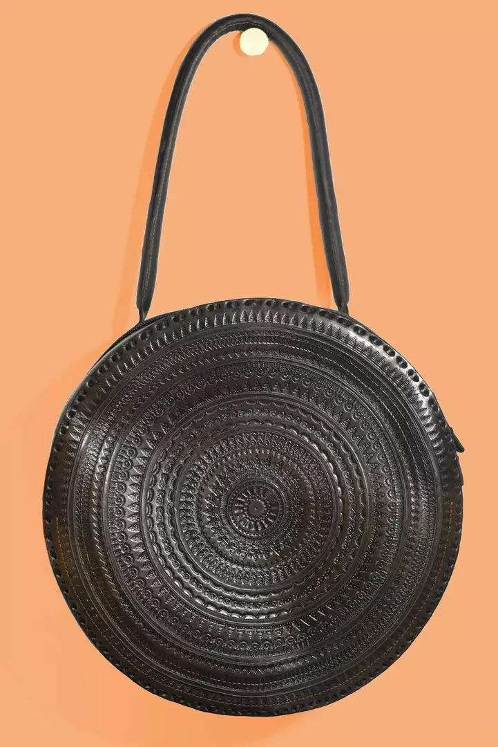 Purse & Clutch Embossed Circle Shoulder Bag - Charcoal Accessories 1 Purse & Clutch Embossed Circle Shoulder Bag - Charcoal Accessories