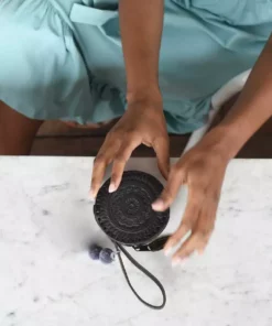 Purse & Clutch Embossed Leather Wristlet Accessories