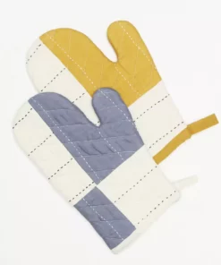 Anchal Quilted Oven Mitt