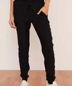 Wolven Activewear + Athleisure Recycled Jogger - Onyx 15 Wolven Activewear + Athleisure Recycled Jogger - Onyx