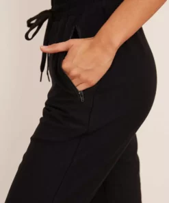 Wolven Activewear + Athleisure Recycled Jogger - Onyx 14 Wolven Activewear + Athleisure Recycled Jogger - Onyx