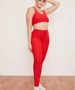 Wolven Recycled Yoga Top - Cayenne Activewear + Athleisure