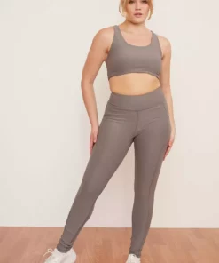 Wolven Activewear + Athleisure Recycled Yoga Top - Wolf Gray 11 Wolven Activewear + Athleisure Recycled Yoga Top - Wolf Gray