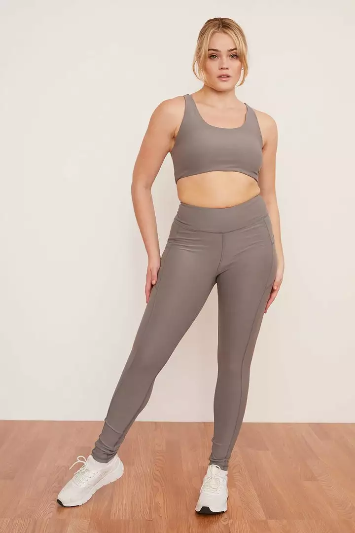Wolven Activewear + Athleisure Recycled Yoga Top - Wolf Gray 5 Wolven Activewear + Athleisure Recycled Yoga Top - Wolf Gray