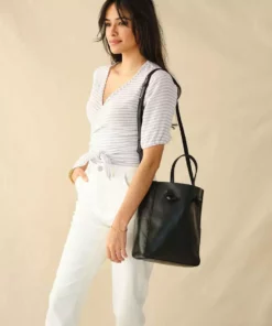 Nisolo Simone Crossbody Shopper Staff Favorites 21 Nisolo Simone Crossbody Shopper Staff Favorites