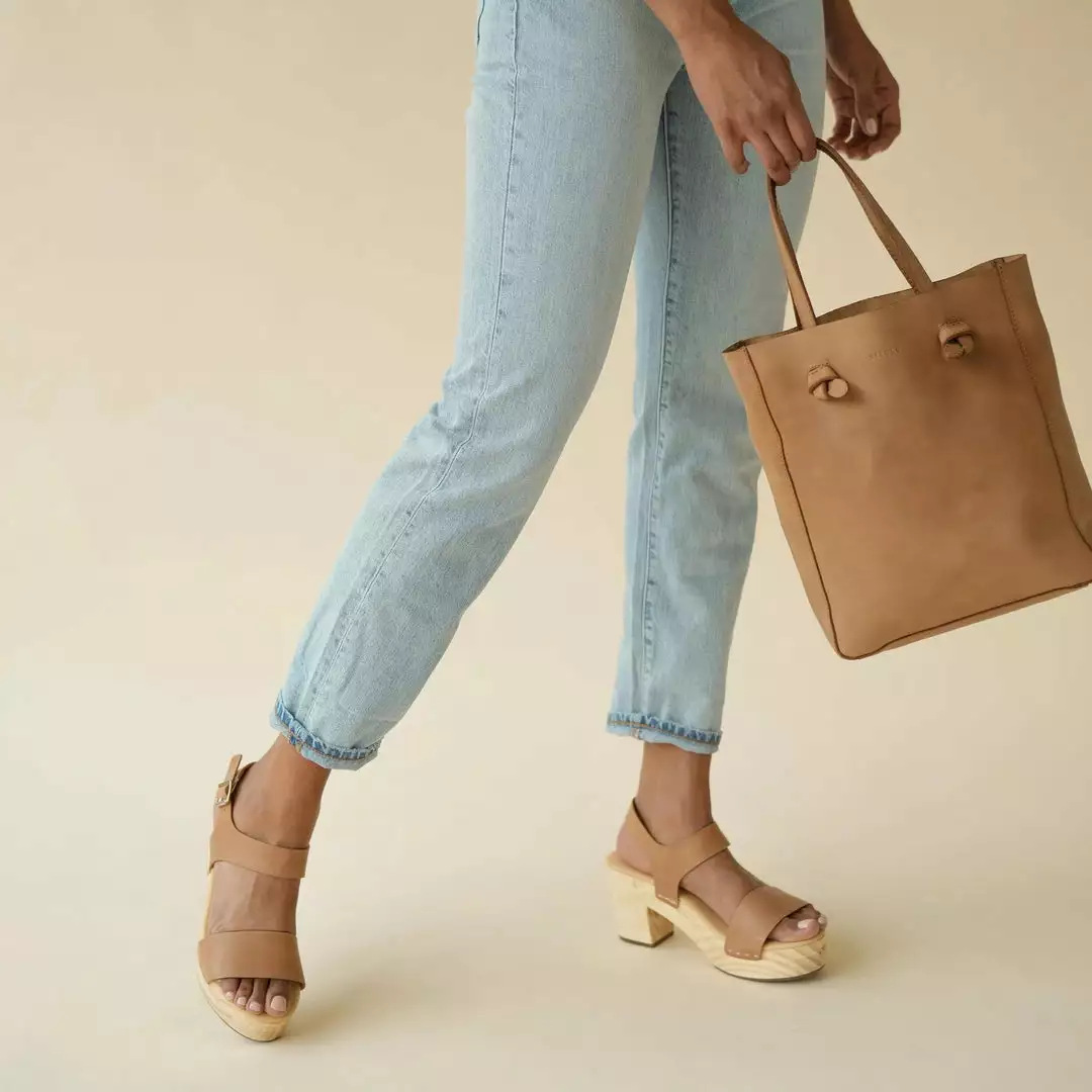 Nisolo Simone Crossbody Shopper Staff Favorites 10 Nisolo Simone Crossbody Shopper Staff Favorites