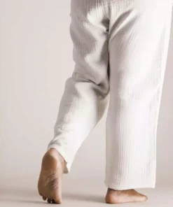 Soluna Collective Oyster Relaxed Pants 24 Soluna Collective Oyster Relaxed Pants