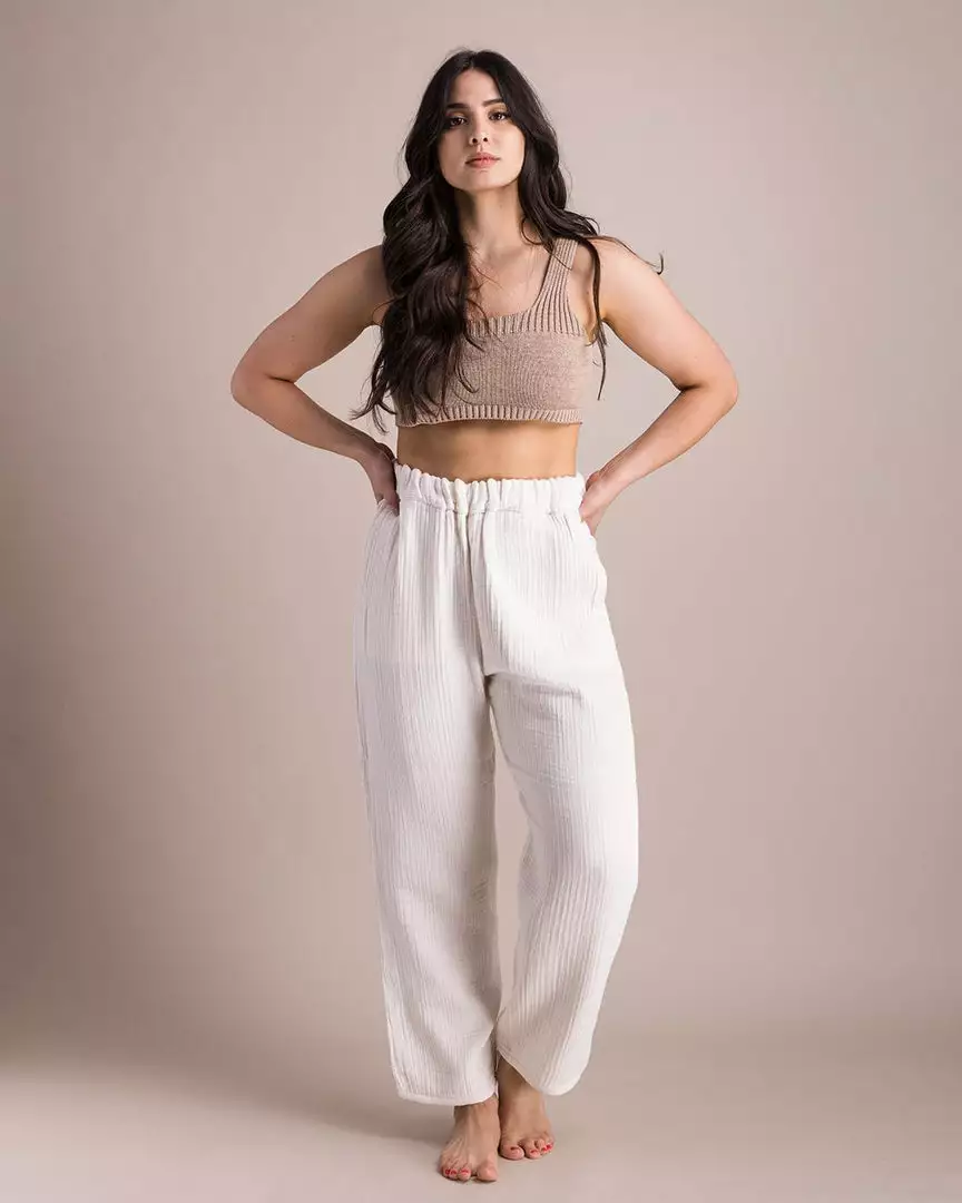 Soluna Collective Oyster Relaxed Pants 6 Soluna Collective Oyster Relaxed Pants