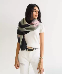 Studio Variously Umbra Kiwi Merino Scarf 15 Studio Variously Umbra Kiwi Merino Scarf