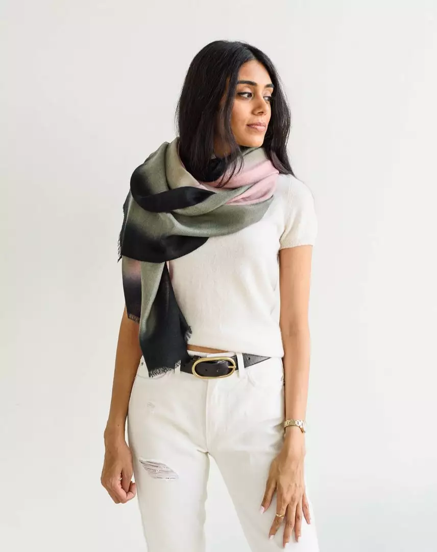 Studio Variously Umbra Kiwi Merino Scarf 6 Studio Variously Umbra Kiwi Merino Scarf