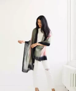 Studio Variously Umbra Kiwi Merino Scarf 18 Studio Variously Umbra Kiwi Merino Scarf