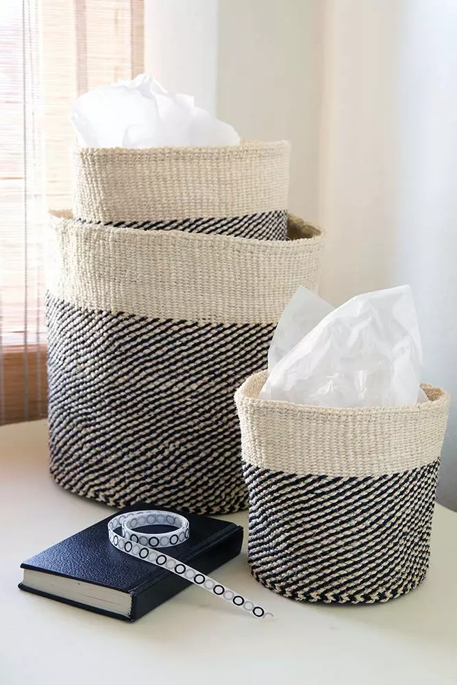 Swahili African Modern Black And Cream Twill Sisal Nesting Basket Set 2 Swahili African Modern Black And Cream Twill Sisal Nesting Basket Set